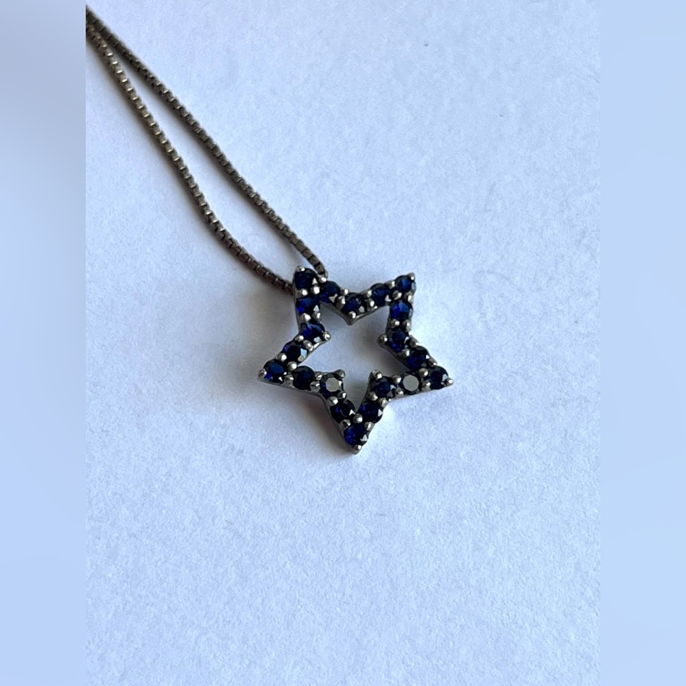 Silver & Blue Diamond Star necklace with dark silver chain.